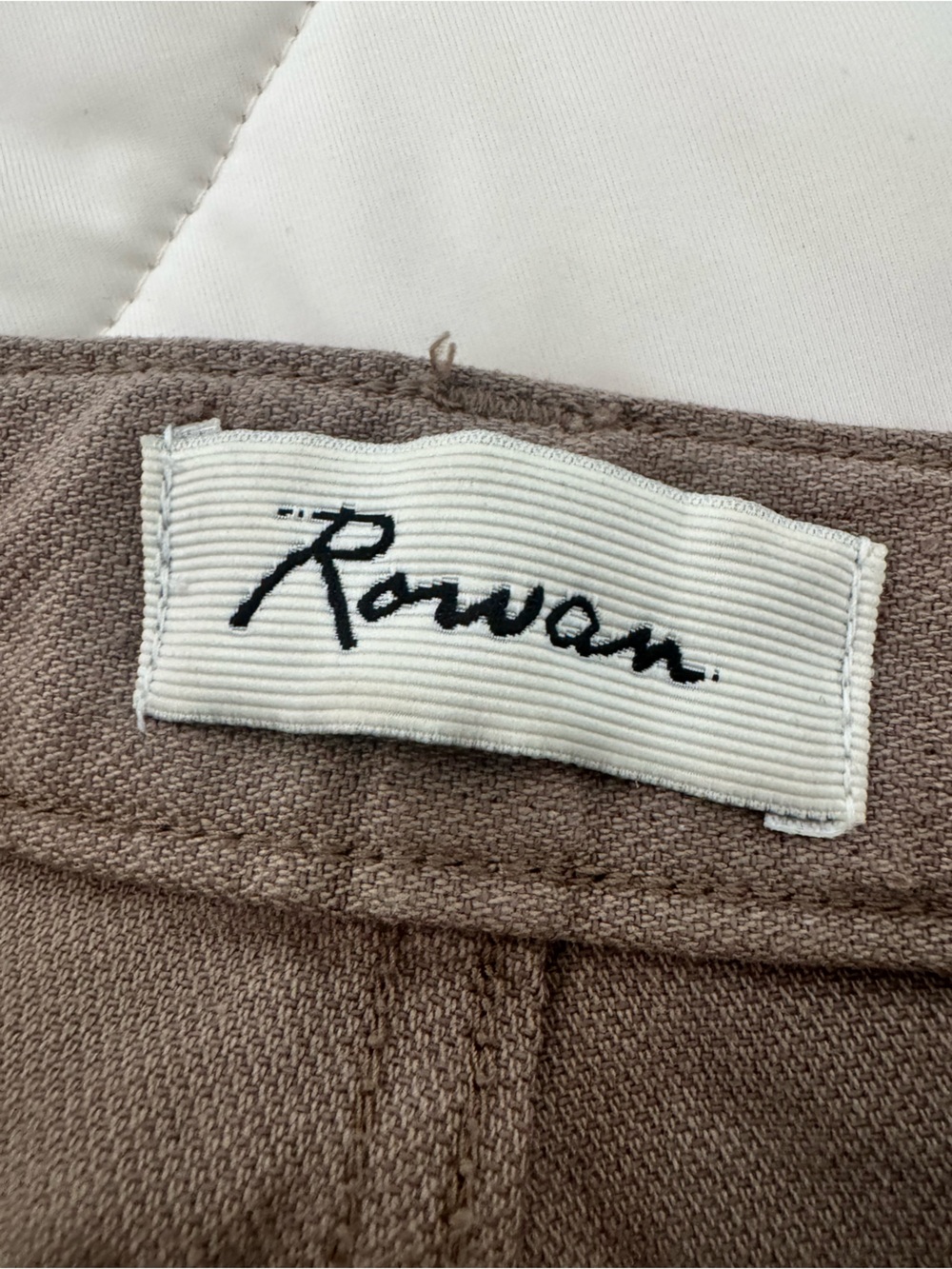ROWAN Marilee 5-Pocket Pant Size 25 in Stone - Picture 9 of 15